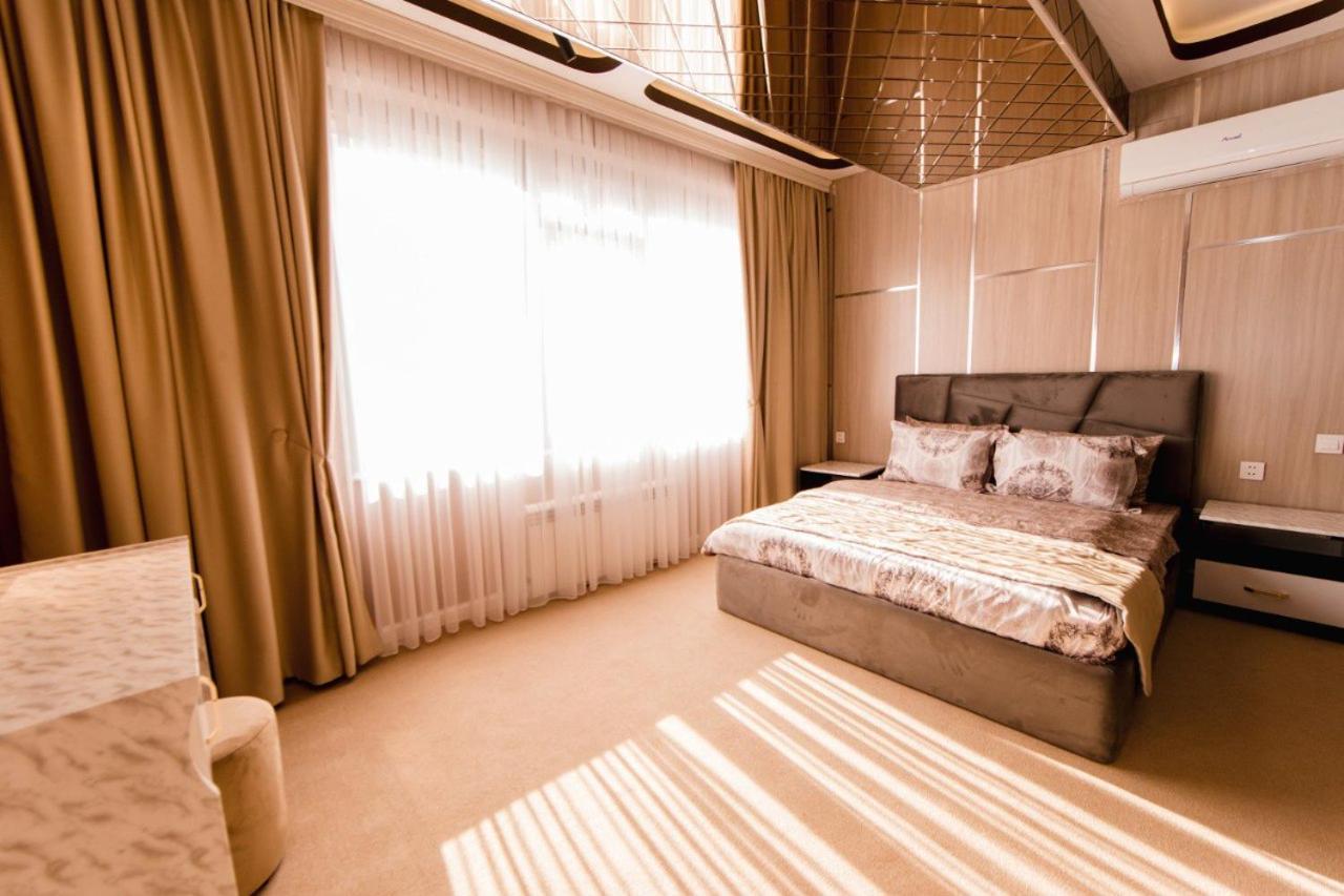 Alfa Hotel Baku Bagian luar foto
