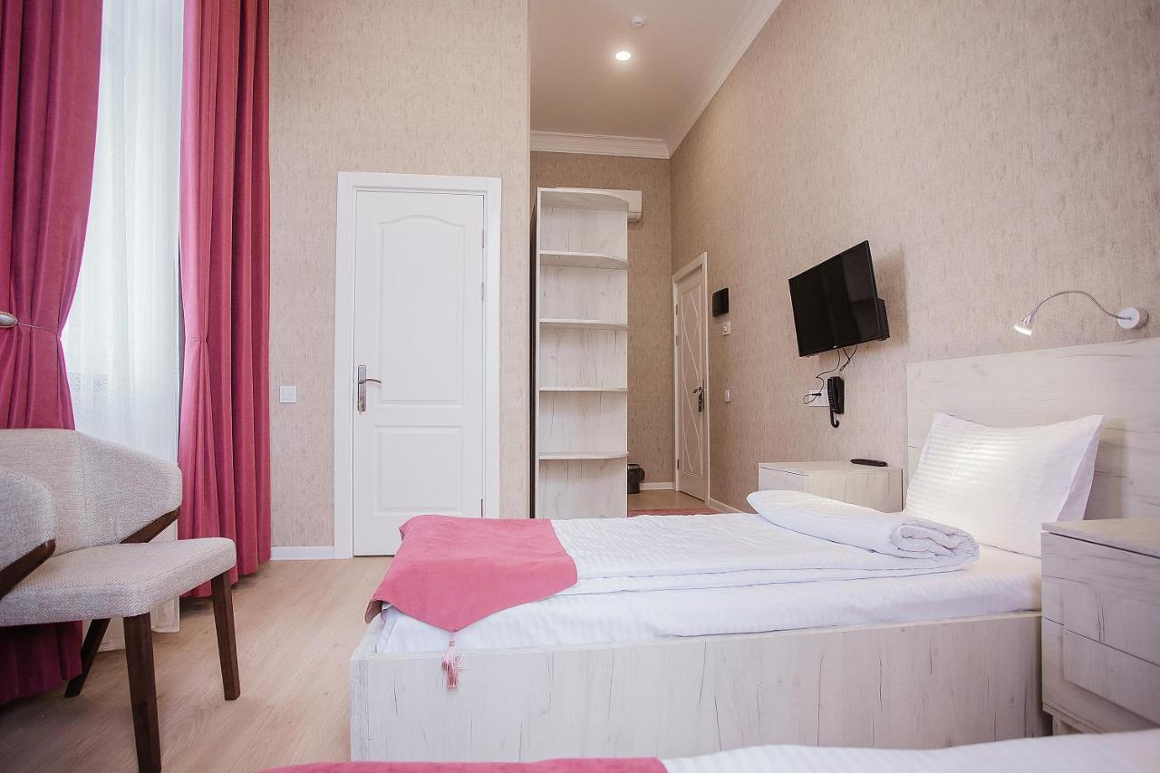 Alfa Hotel Baku Bagian luar foto