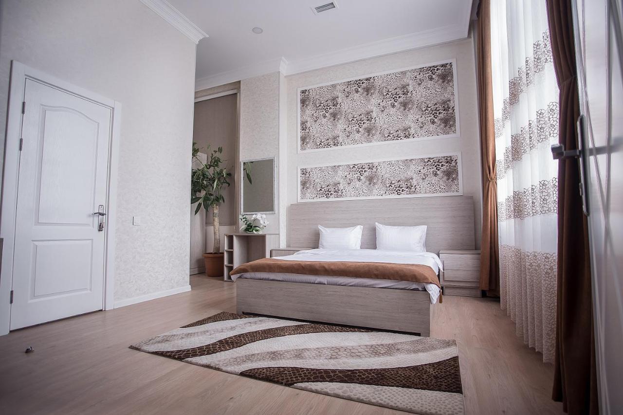 Alfa Hotel Baku Bagian luar foto